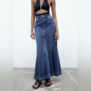 Zara denim skirt